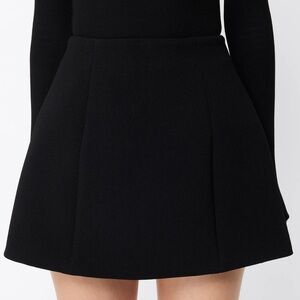 Chic Black Mini Skirt for Women
